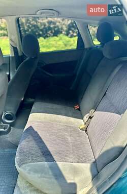 Хетчбек Ford Focus 1998 в 