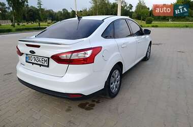 Седан Ford Focus 2013 в 