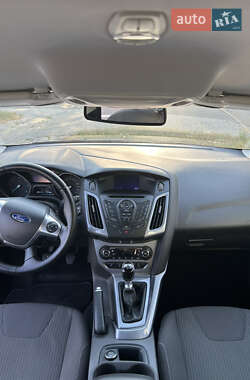 Универсал Ford Focus 2012 в 