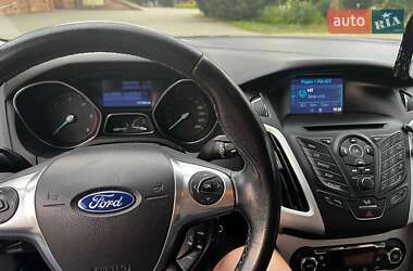 Универсал Ford Focus 2012 в 