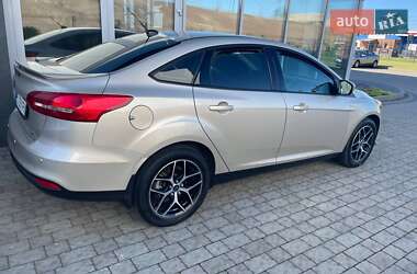 Седан Ford Focus 2017 в 