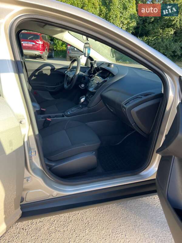 Седан Ford Focus 2017 в Львове фото 34 Седан Ford Focus 2017 в Львове