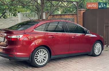 Седан Ford Focus 2013 в 