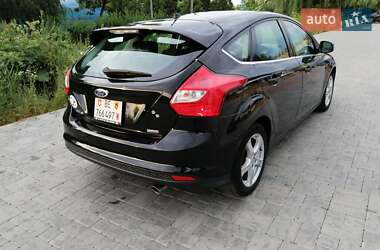 Хетчбек Ford Focus 2013 в 