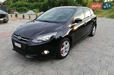 Хетчбек Ford Focus 2013 в 