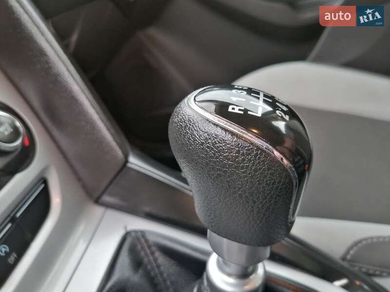 Хэтчбек Ford Focus 2013 в Ровно