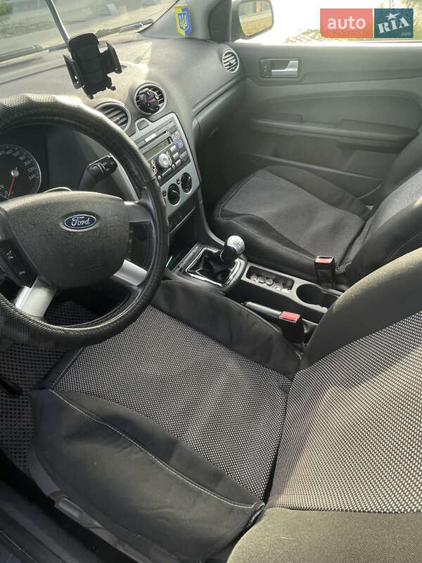 Хетчбек Ford Focus 2004 в Хмельницькому