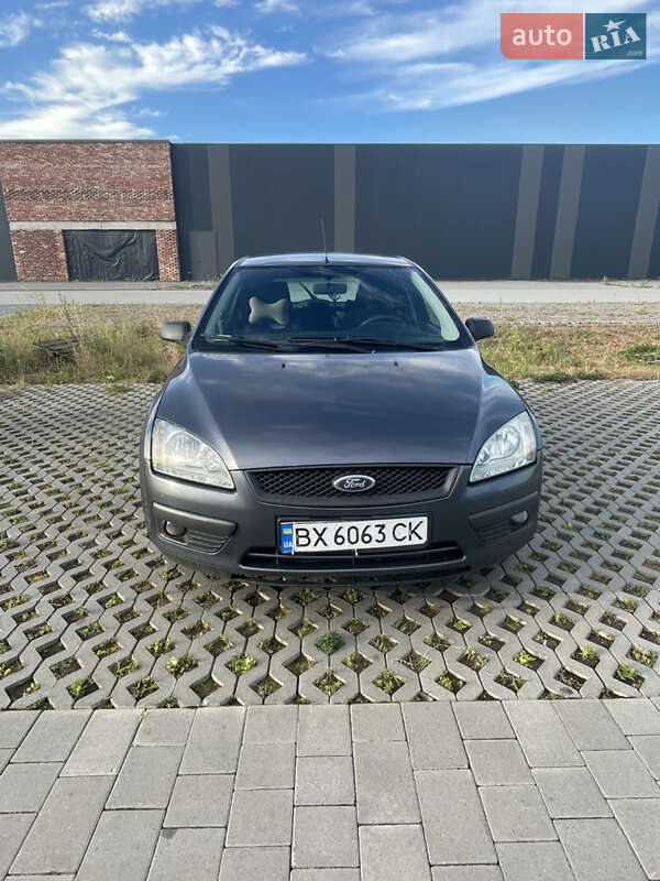 Хетчбек Ford Focus 2004 в Хмельницькому