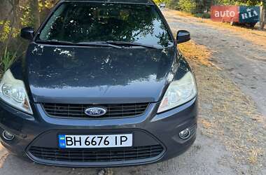 Хэтчбек Ford Focus 2010 в Измаиле