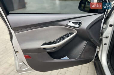 Универсал Ford Focus 2014 в 