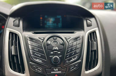 Универсал Ford Focus 2014 в 