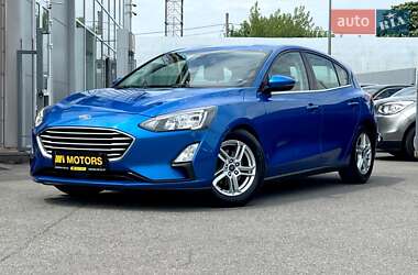 Хэтчбек Ford Focus 2020 в 