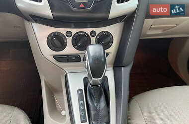 Седан Ford Focus 2013 в 