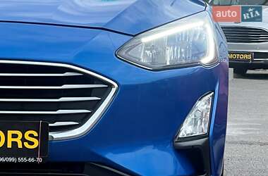 Хэтчбек Ford Focus 2019 в 