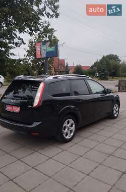 Универсал Ford Focus 2010 в 