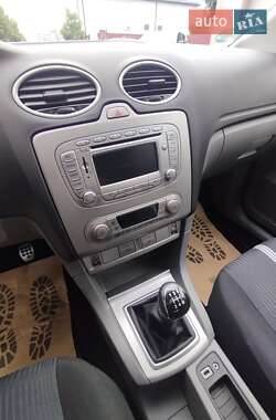 Универсал Ford Focus 2010 в 