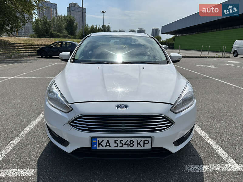 Седан Ford Focus 2016 в Києві