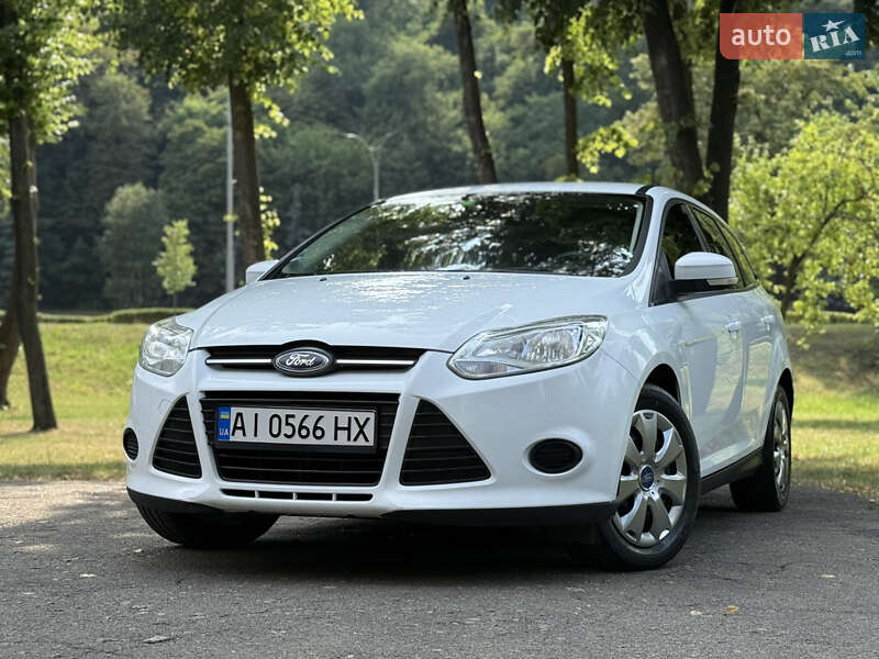 Универсал Ford Focus 2013 в 