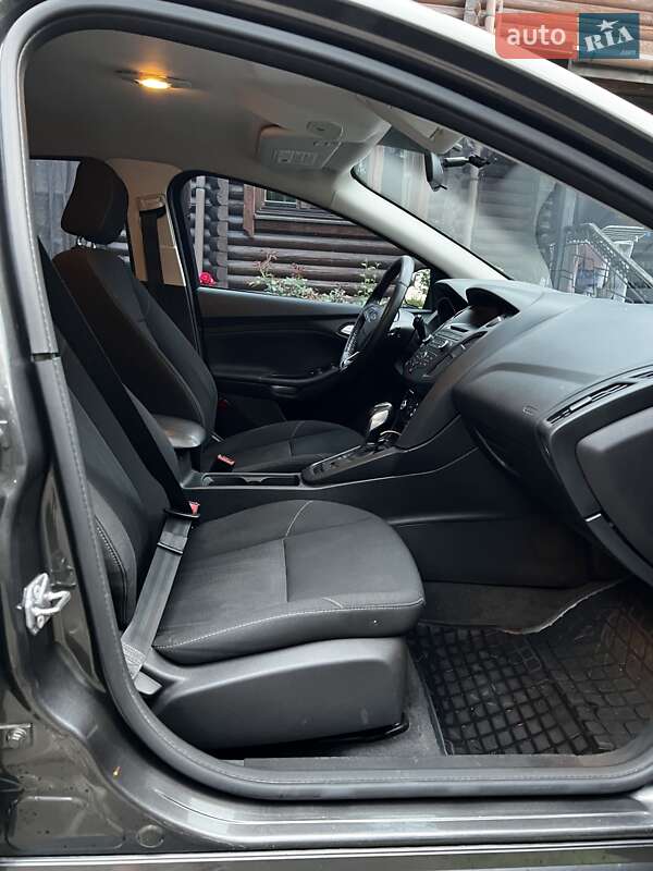 Хетчбек Ford Focus 2016 в Києві