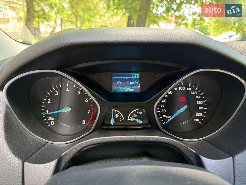 Хэтчбек Ford Focus 2017 в Киеве