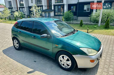 Хэтчбек Ford Focus 1998 в Черновцах