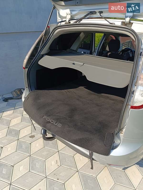 Універсал Ford Focus 2008 в Тиврову