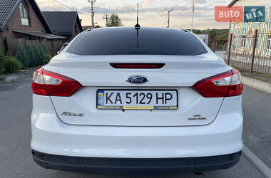 Седан Ford Focus 2013 в 