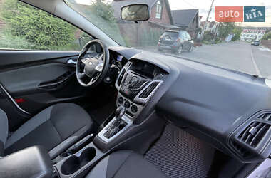 Седан Ford Focus 2013 в 