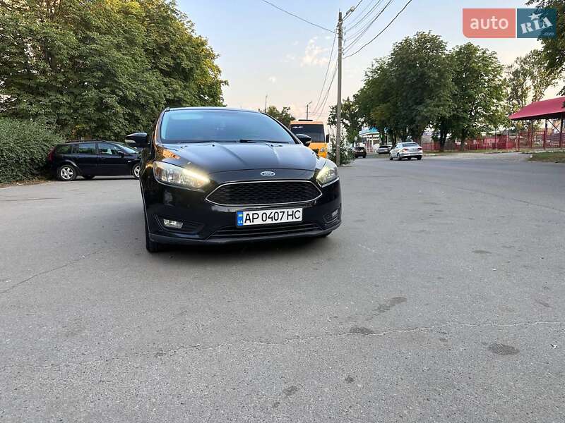 Хэтчбек Ford Focus 2015 в Полтаве