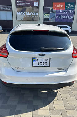 Хэтчбек Ford Focus 2016 в 