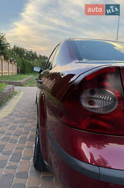 Седан Ford Focus 2005 в 