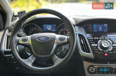 Универсал Ford Focus 2011 в 