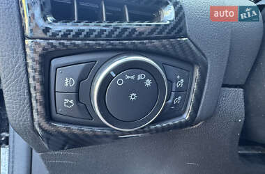 Хэтчбек Ford Focus 2018 в 