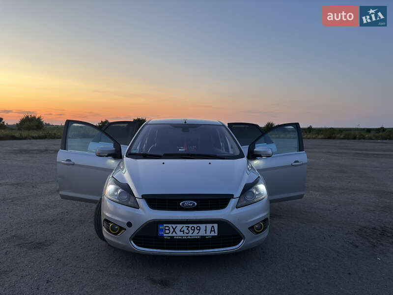 Хетчбек Ford Focus 2008 в Старокостянтинові
