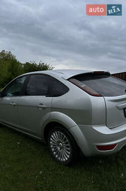 Хэтчбек Ford Focus 2008 в 