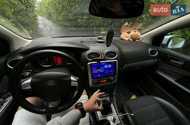 Хэтчбек Ford Focus 2008 в 