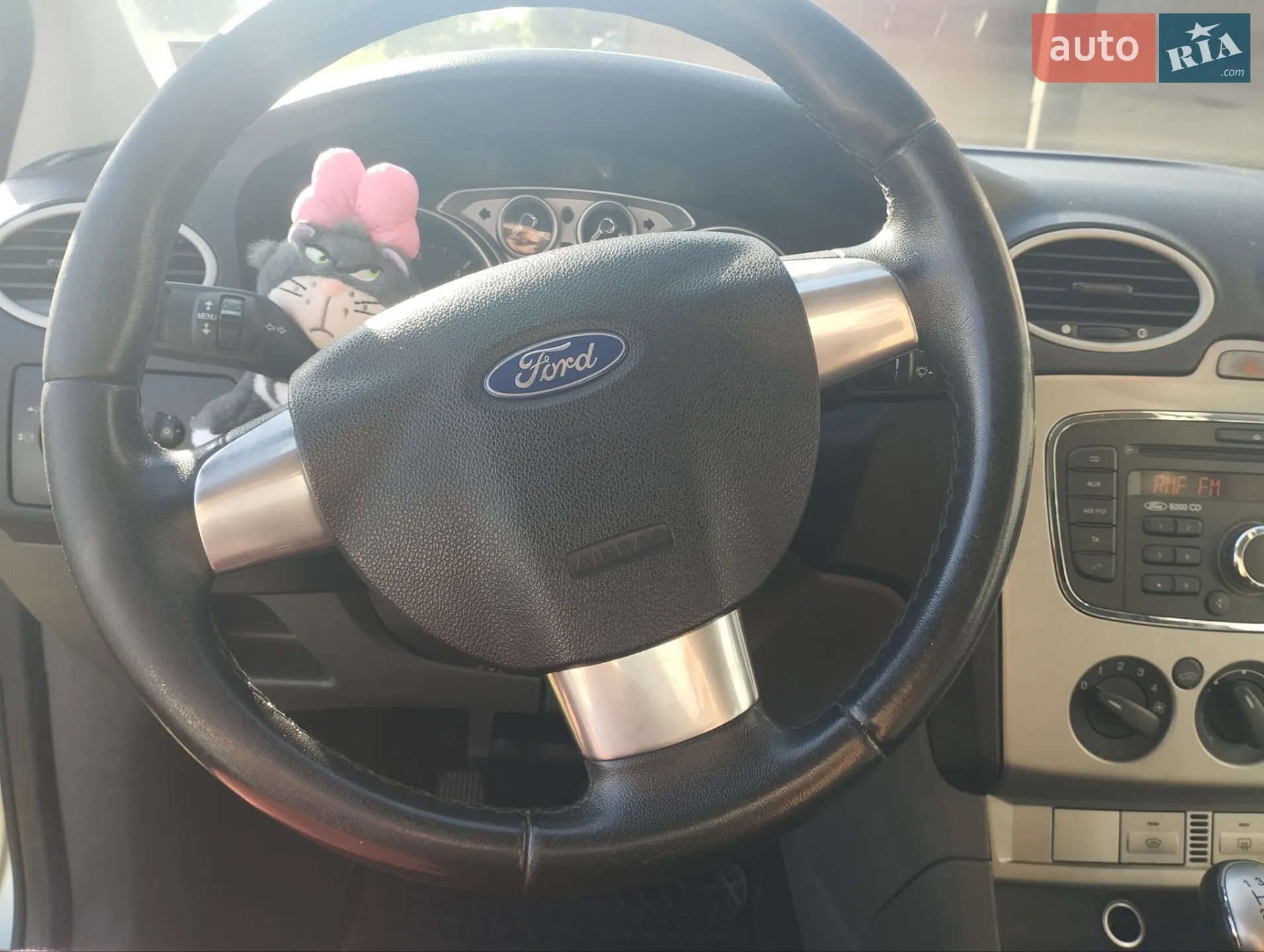 2010 Ford Focus - мініатюра 6