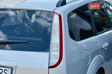Универсал Ford Focus 2010 в 