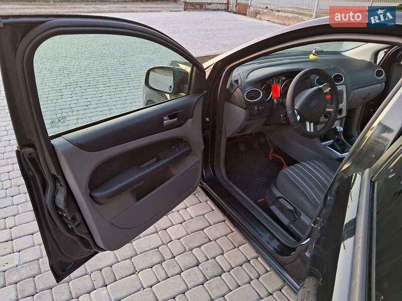 Универсал Ford Focus 2008 в Борщеве