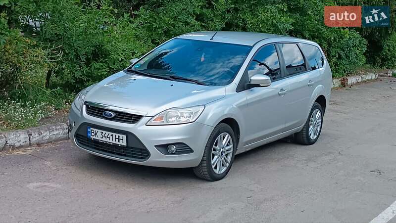 Универсал Ford Focus 2010 в 