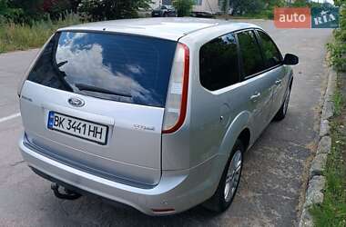 Универсал Ford Focus 2010 в 