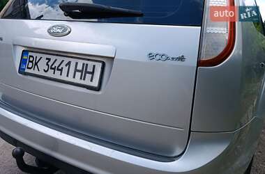 Универсал Ford Focus 2010 в 