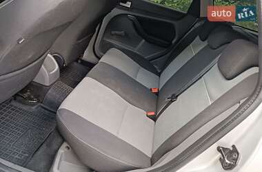 Универсал Ford Focus 2010 в 