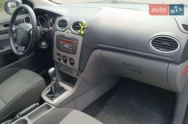 Универсал Ford Focus 2010 в 