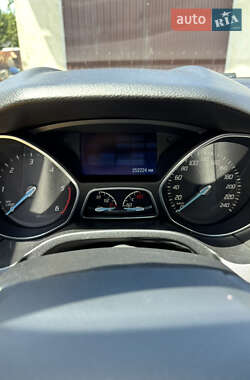 Универсал Ford Focus 2014 в 