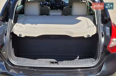 Хэтчбек Ford Focus 2013 в 