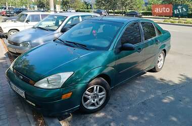 Седан Ford Focus 2000 в 