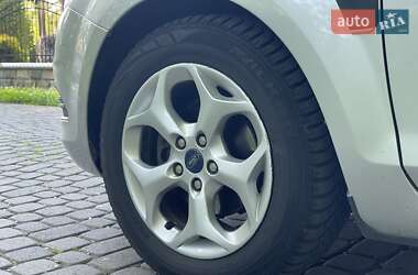 Универсал Ford Focus 2010 в 