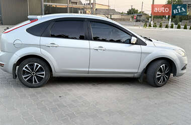 Хэтчбек Ford Focus 2008 в 