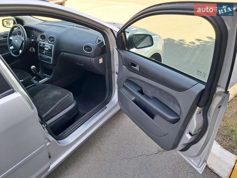 Універсал Ford Focus 2005 в Бучі